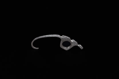 Shield Four Finger Ring